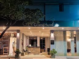 Fachada Grand Hotel Reconquista Santa Fe centro
