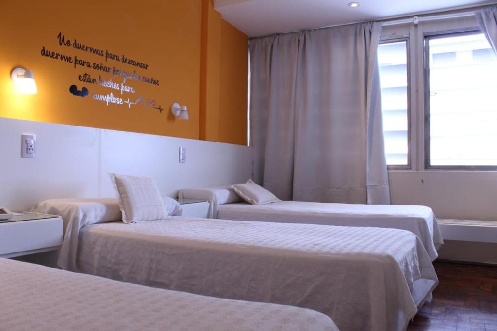 Habitación Hotel Ychoalay Caz con aire acondicionado